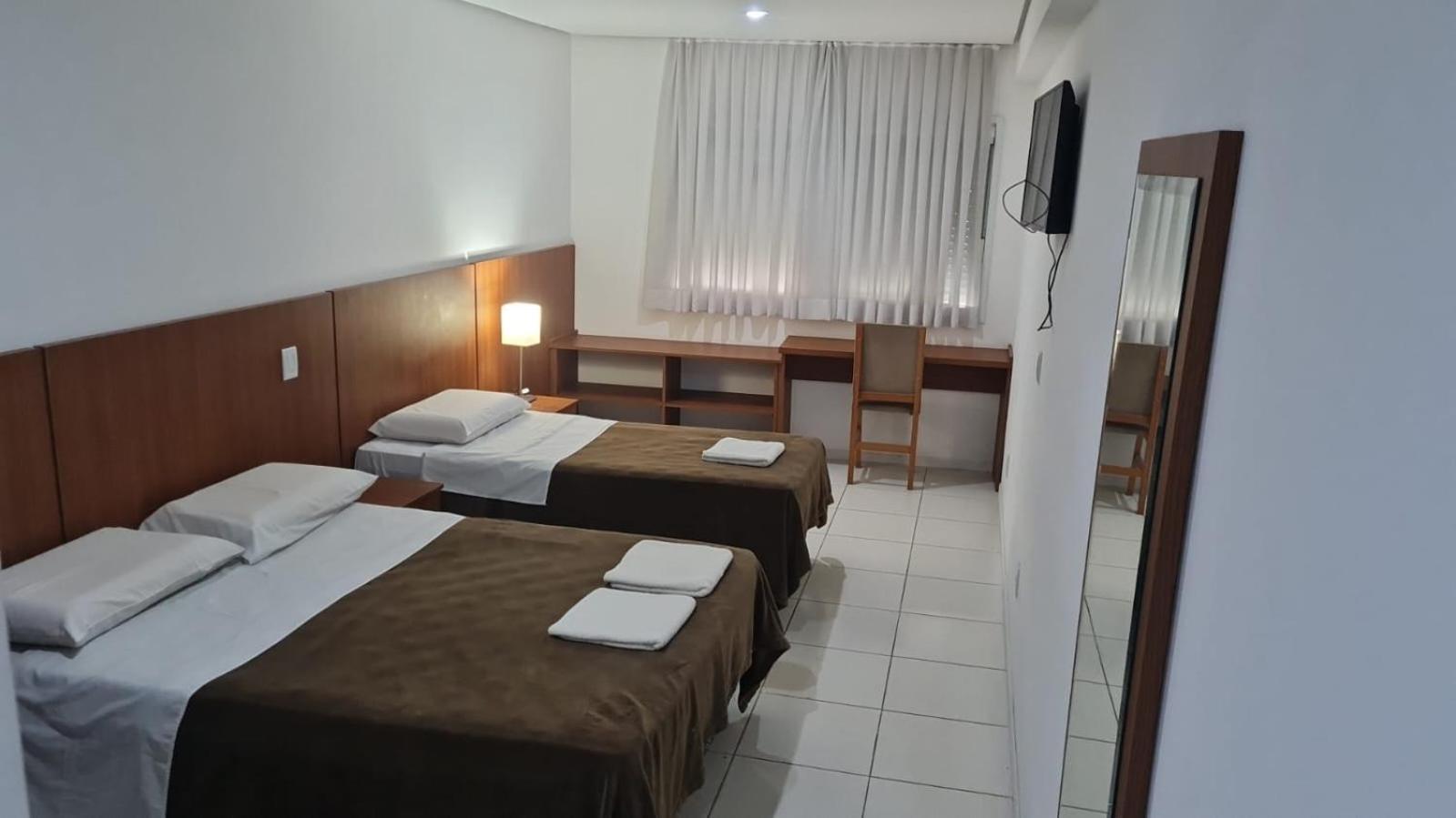 Do Centro 100m Santa Casa, Assembleia E Ufrgs, Proximo Ao Araujo Viana, Pet's Friendly!!! 3*