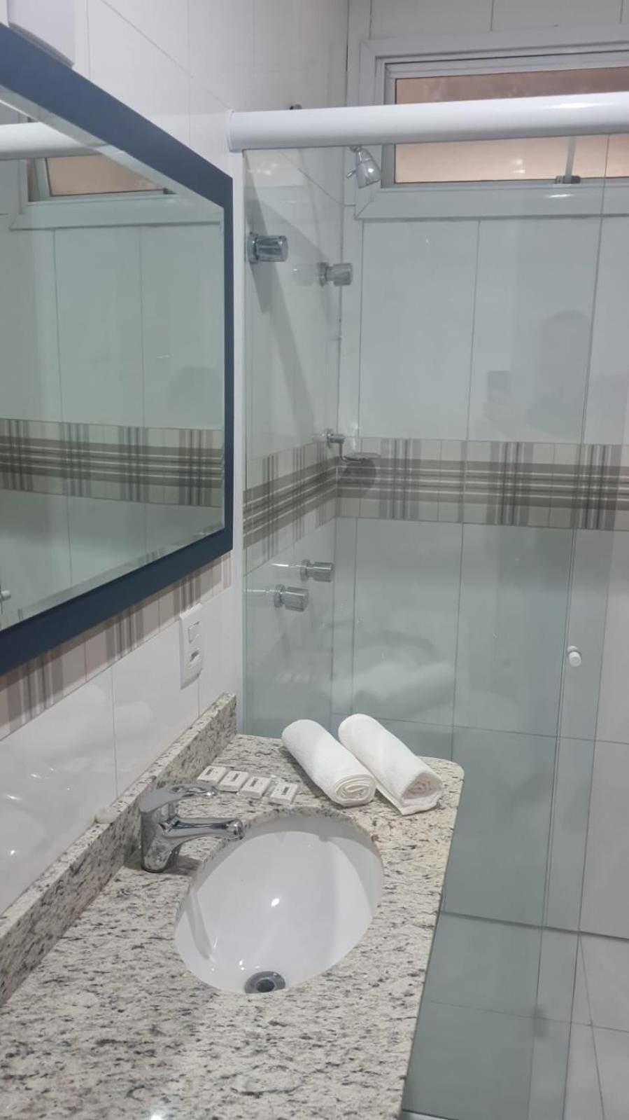 Do Centro 100m Santa Casa, Assembleia E Ufrgs, Proximo Ao Araujo Viana, Pet's Friendly!!! Hotel Porto Alegre