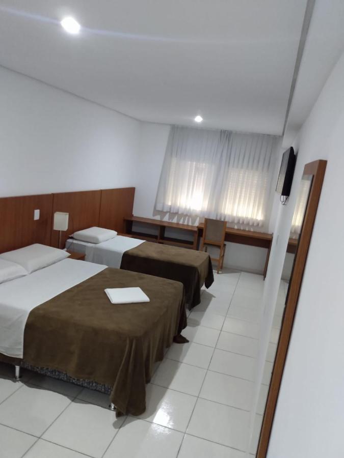 Do Centro 100m Santa Casa, Assembleia E Ufrgs, Proximo Ao Araujo Viana, Pet's Friendly!!! Hotel 3*